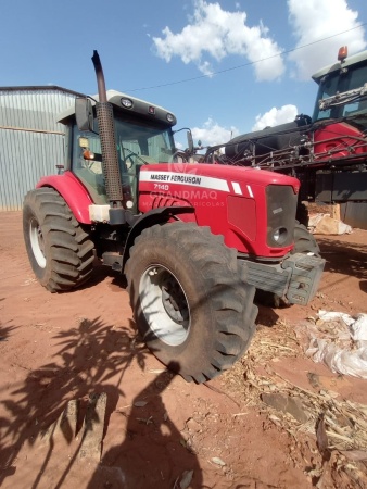 Trator Massey Ferguson MF 7140 ano 2013 - MF 7140 - Máquinas Agrícolas
