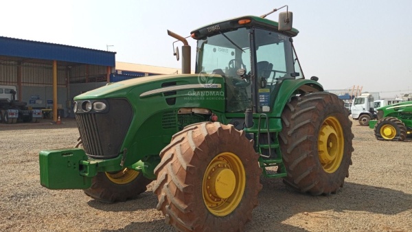 Trator John Deere 7210J ano 2017 - 7210J - Máquinas Agrícolas