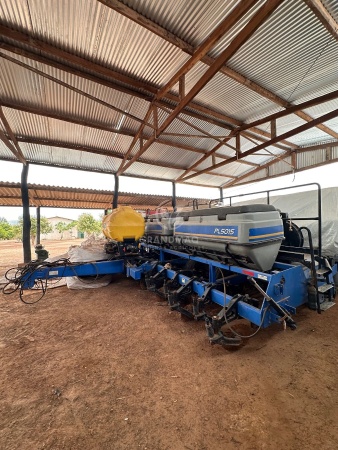 Plantadeira New Holland PL 5015 ano 2016