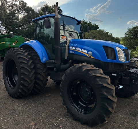 Trator New Holland T6.130 ano 2018 - T6.130 - Máquinas Agrícolas