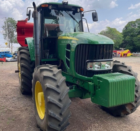 Trator John Deere 6190J ano 2019