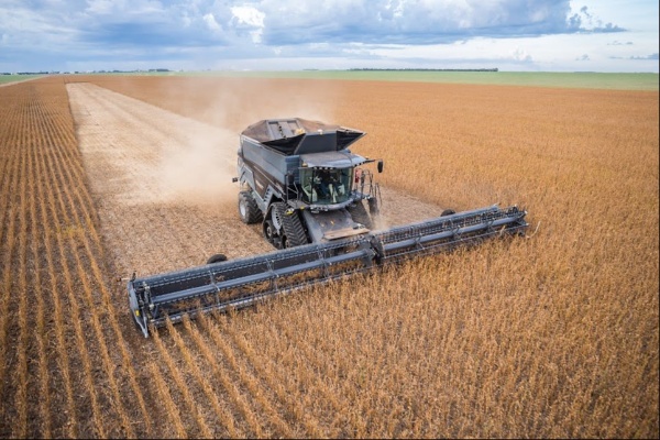 Colheitadeira Fendt IDEAL 7 ano 2026