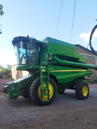 Colheitadeira John Deere S440 ano 2018