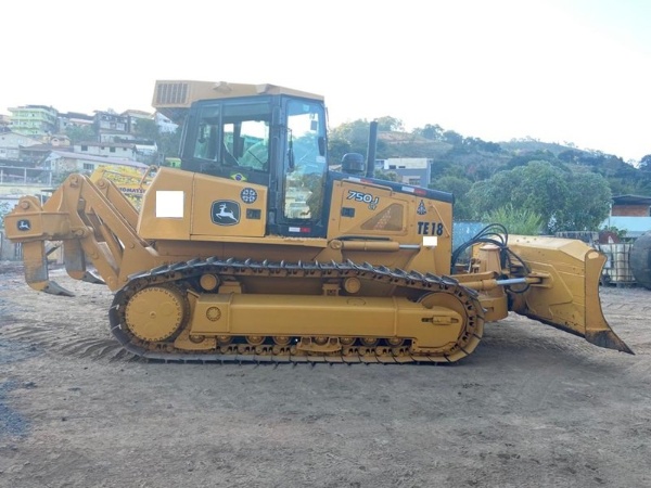 Trator de Esteira John Deere 750J II ano 2014