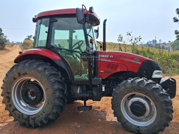 Trator Case IH FARMALL 80 - Máquinas Agrícolas