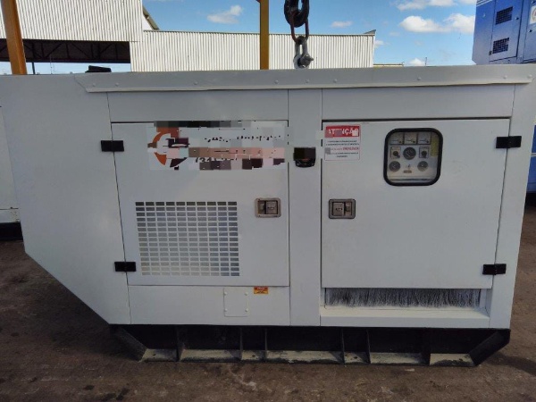 Gerador de Energia STEMAC 120 kVA ano 2017