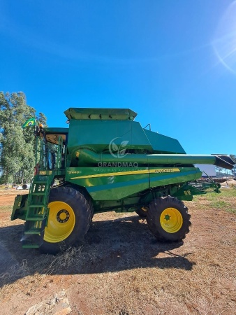 Colheitadeira John Deere S440 ano 2018 - S440 - Máquinas Agrícolas