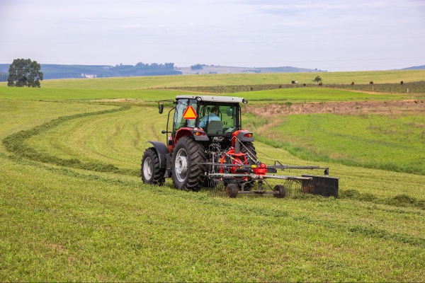 Enleirador Massey Ferguson MF RK 361 DN ano 2026