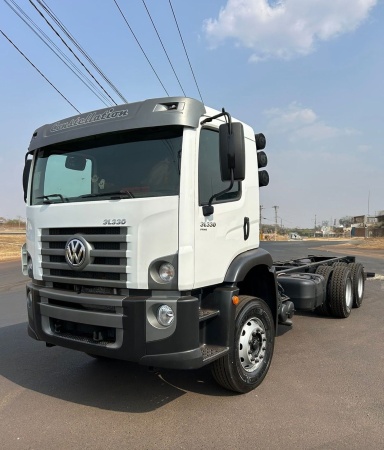 Caminhão Volkswagen CONSTELLATION 31330 ano 2018 - CONSTELLATION 31330 - Caminhões e Carretas