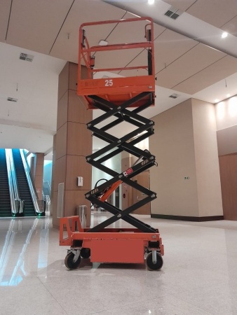 Plataforma Hydrolift PEP590 ano 2020