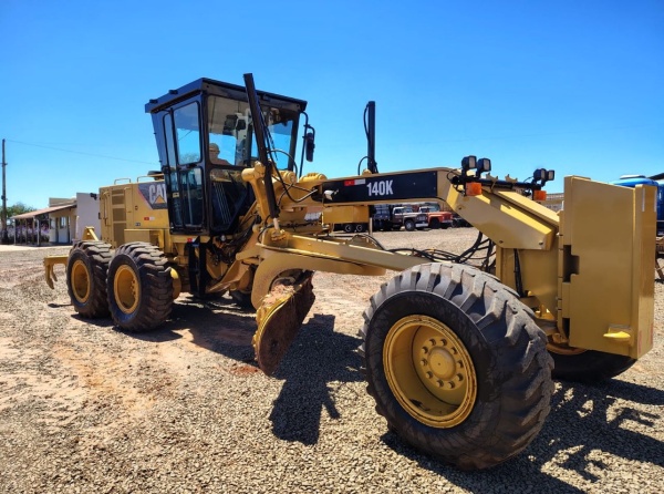 Motoniveladora Caterpillar 140K ano 2018