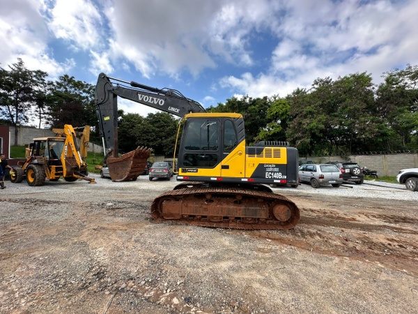 Escavadeira Volvo EC140B LCM PRIME ano 2013