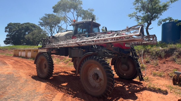 Pulverizador Autopropelido Massey Ferguson MF 9330 ano 2019