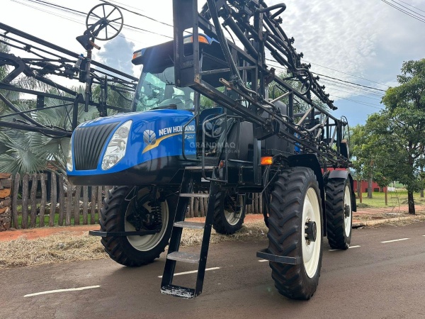 Pulverizador Autopropelido New Holland SP3500 ano 2013