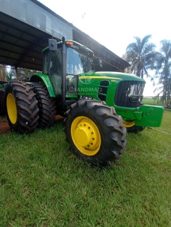 Trator John Deere 6180J ano 2015 - 6180J - Máquinas Agrícolas