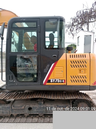 Mini Escavadeira SANY SY75 C ano 2014