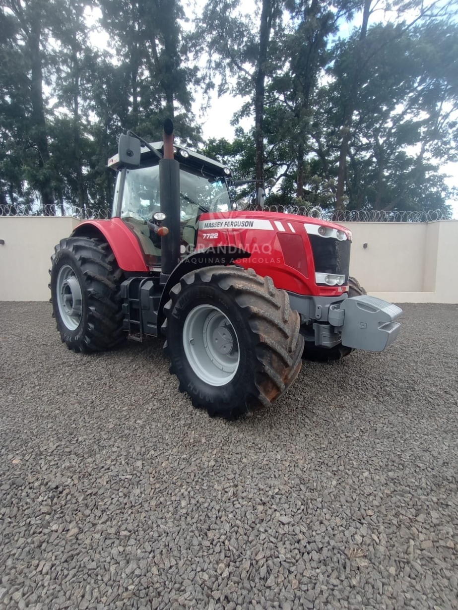 Trator Massey Ferguson 7722 ano 2018
