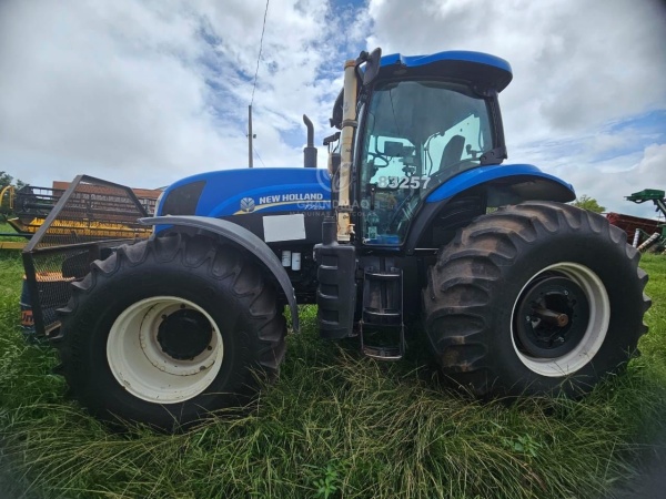 Trator New Holland T7.205 ano 2019