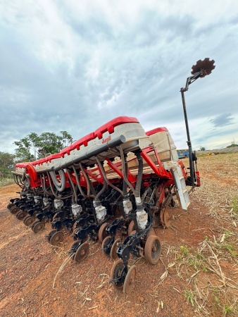 Plantadeira Jumil EXACTA PD 3070 ano 2019