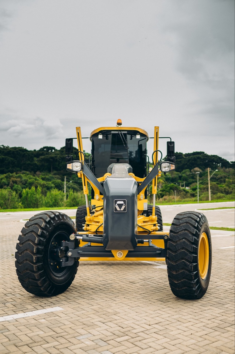 Motoniveladora XCMG GR1905BR ano 2025