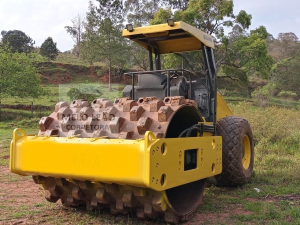 Rolo Compactador bomag Bw 211 D40 ano 2010