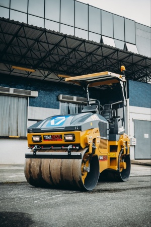 Rolo Compactador XCMG XMR403S ano 2025