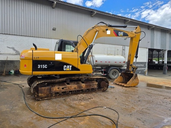 Escavadeira Caterpillar 315CL ano 2007