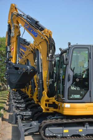Mini Escavadeira XCMG XE55DA ano 2025