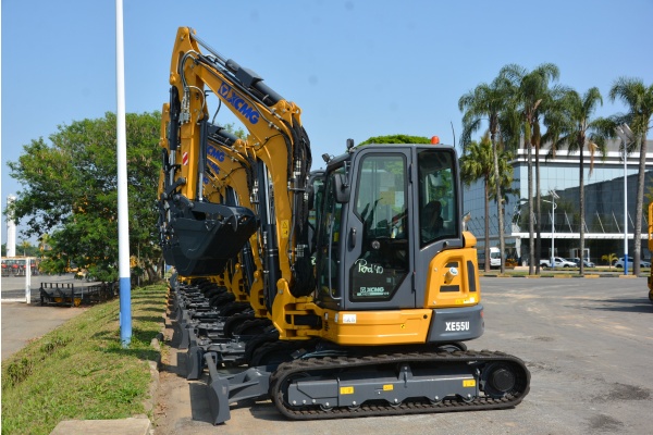 Mini Escavadeira XCMG XE55DA ano 2025