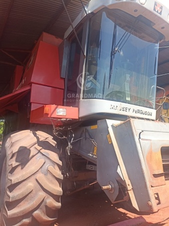 Colheitadeira Massey Ferguson MF34 ano 2010