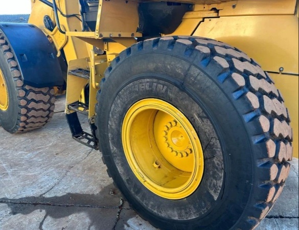 Pá Carregadeira Caterpillar 924K ano 2020