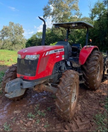 Trator Massey Ferguson MF 4408 ano 2021