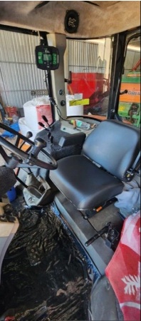 Trator Massey Ferguson MF 680