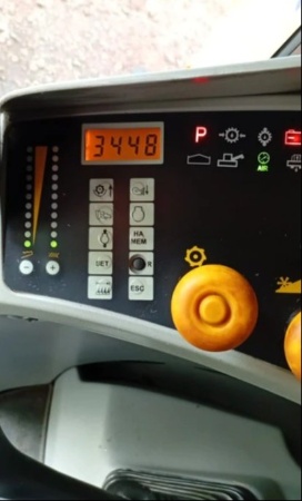 Colheitadeira New Holland TC 5090   ano 2014