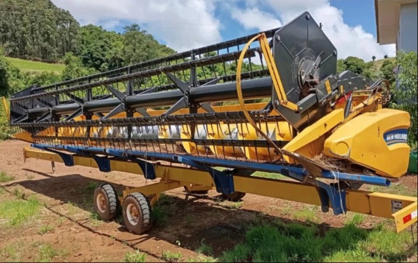 Colheitadeira New Holland TX4.90 ano 2022