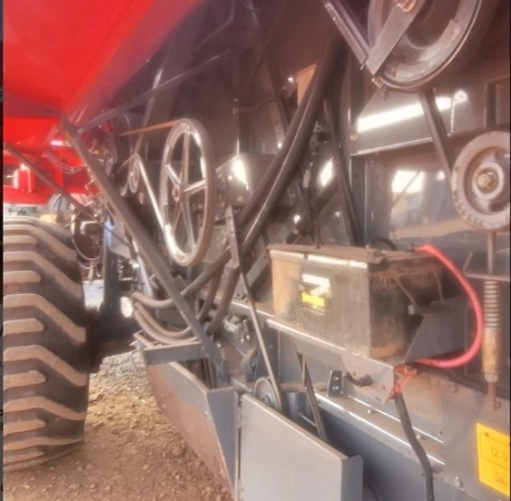 Colheitadeira Massey Ferguson MF32 ano 2014