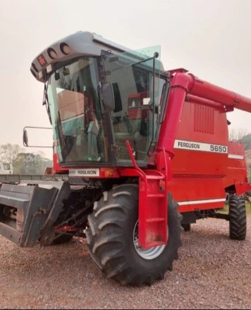 Colheitadeira Massey Ferguson MF 5650 ano 2004 - MF 5650 - Máquinas Agrícolas