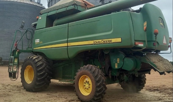 Colheitadeira John Deere 9570 STS ano 2011