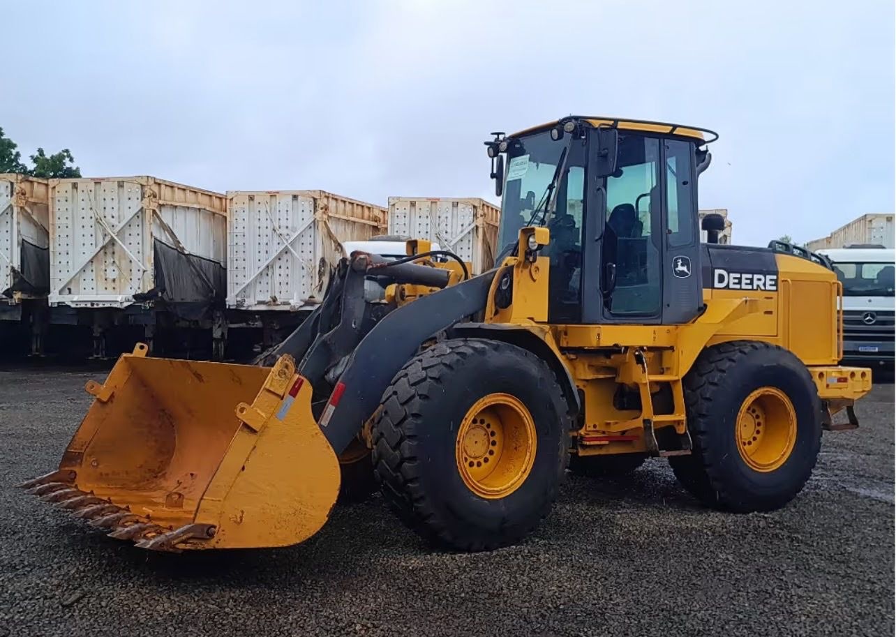 Pá Carregadeira John Deere 524K