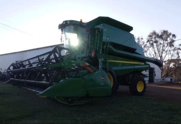 Colheitadeira John Deere S440 ano 2019