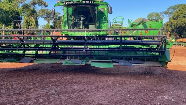 Colheitadeira John Deere S550 ano 2019