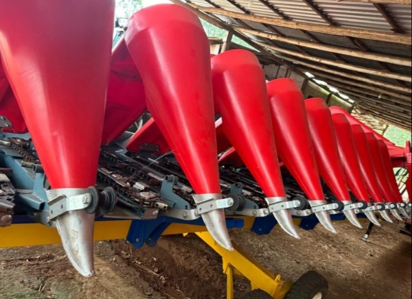 Plataforma Jan Supra 5500 ano 2023