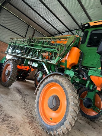 Pulverizador Autopropelido Stara IMPERADOR 3100 ano 2018