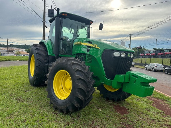 Trator John Deere 7715 ano 2008 - 7715 - Máquinas Agrícolas