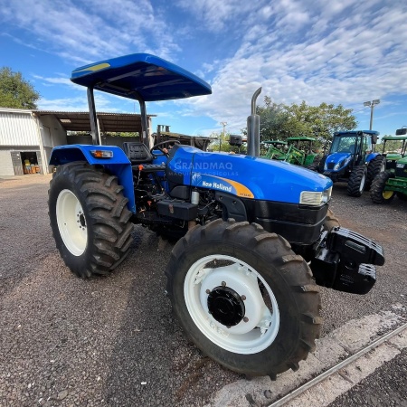 Trator New Holland TT3840 ano 2013