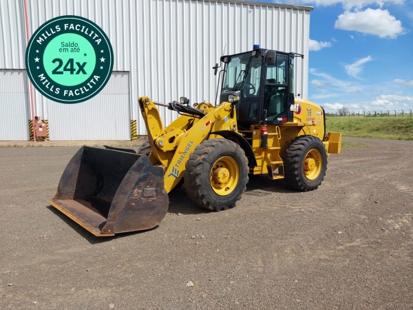 Pá Carregadeira Caterpillar 920K