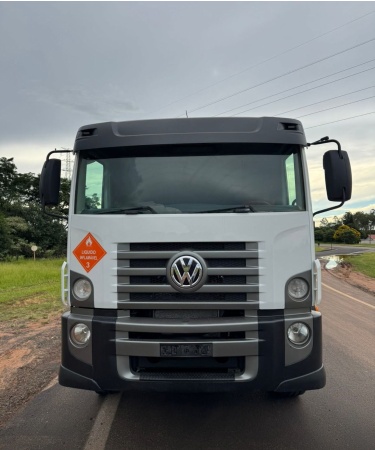 Caminhão Volkswagen 31.280 ano 2017 - 31.280 - Caminhões e Carretas