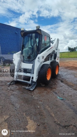 Mini Carregadeira Bobcat S570 ano 2020