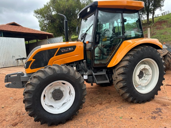 Trator Valtra A950R ano 2021