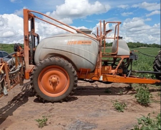 Pulverizador Autopropelido Metalfor AD3000 ano 2012